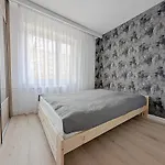Janowicza 24 Apartment *