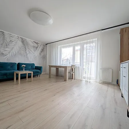 Janowicza 24 アパート *